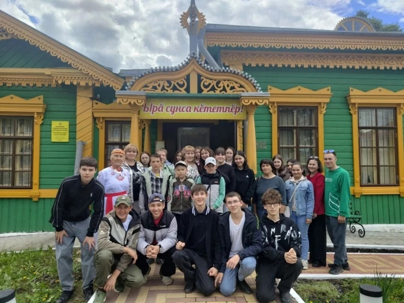 «Один день на селе». Школьники и педагоги МБОУ «Ковалинская ООШ» отправились в Янтиковский муниципальный округ