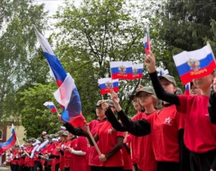 Время юных героев - время побеждать!