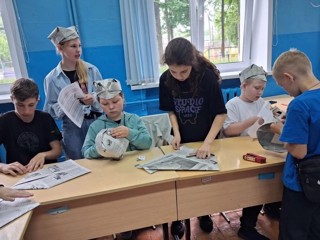 мастер-класс по созданию кепок из старых газет