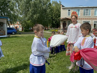 img_2002.jpg