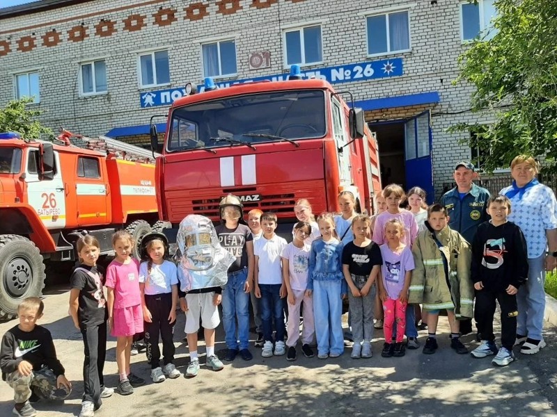 На экскурсии в пожарной части 26 с. Батырево