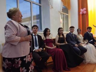 Выпускной вечер в  Новошимкусской школе