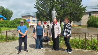 Родители принимают участие в акции "Родительский патруль"