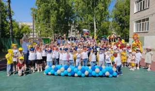 В МБДОУ "Детский сад №14 "Солнышко" состоялось открытие новой спортивной площадки