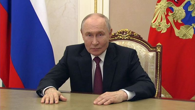 Обращение Владимира Путина к выпускникам школ
