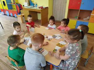 Правовой квест в "Цветике-семицветике"