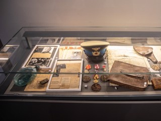 illustration_largeimage_5ea05246f225276427534058c92ba73b.jpg