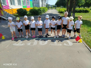 Спортивный  праздник  в честь дня физкультурника