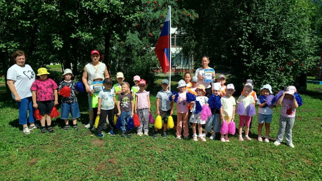 "Футбольный турнир для детей и родителей"