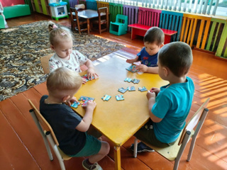 e2.jpg