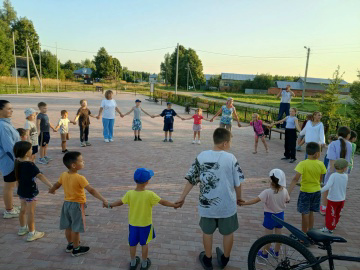 В Изамбаево лето стало безопасным и веселым!