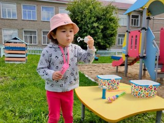 c3c14590-755d-4150-9807-6b493bc21a8a.jpg
