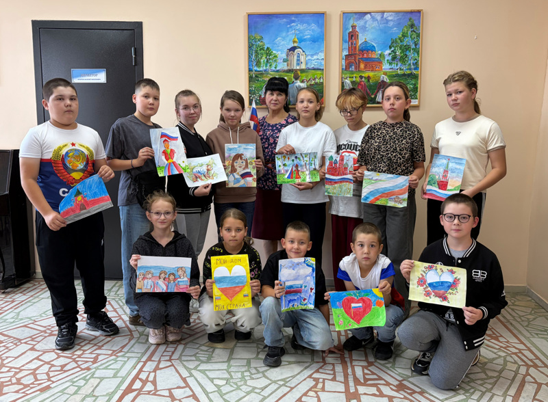 Час творчества «Флаг Родины моей»