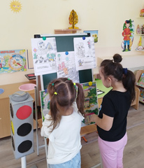Тематический день "Светофор и я: друзья на дороге"