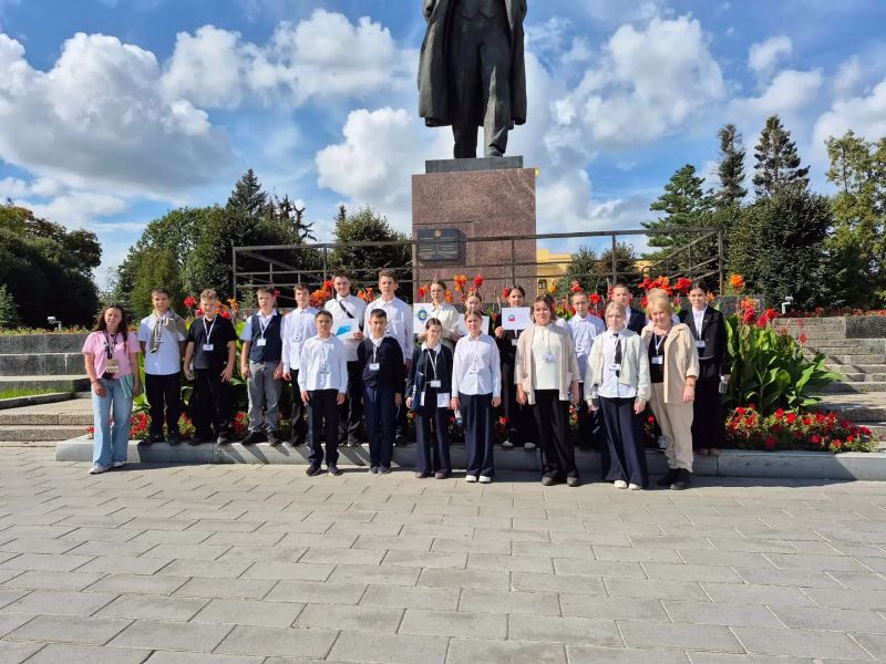 Интересная экскурсия "Сила народа в единстве"