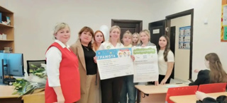 1 сентября 9Г класс школы №3 присоединился ко Всероссийской благотворительной акции «Дети вместо цветов». Для нас это был не просто праздничный день, а возможность проявить социальную ответственность и милосердие