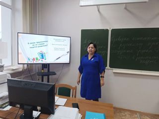 8 сентября — двойной праздник: Международный день распространения грамотности и День языков народов Российской Федерации!