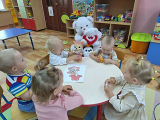 ✨🐻ИГРАЕМ И РАЗВИВАЕМСЯ: ПОЗНАВАТЕЛЬНОЕ ЗАНЯТИЕ С ПЛЮШЕВЫМ ДРУГОМ