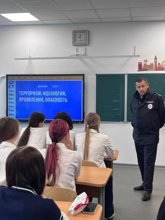 У нас в гостях представители ОМВД «Канашский»