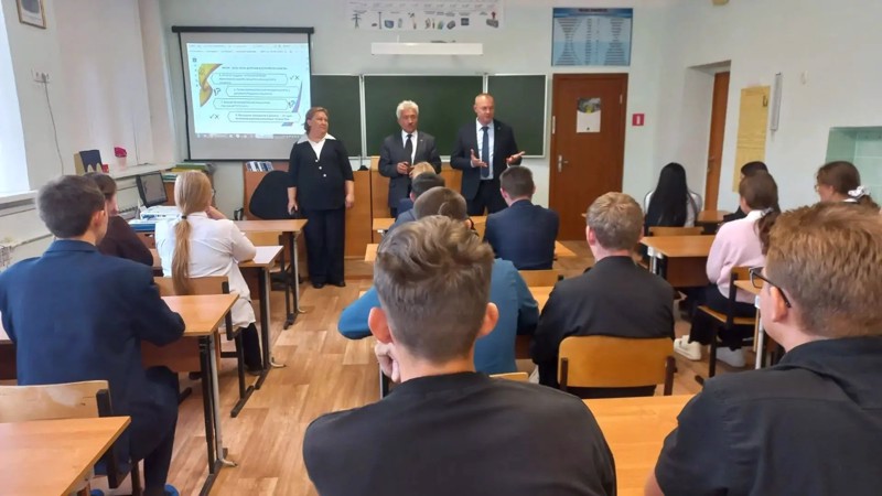 «Уроки парламентаризма»