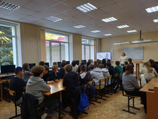 Делаем осознанный выбор: студенты нашего техникума на лекции Общества «Знание»