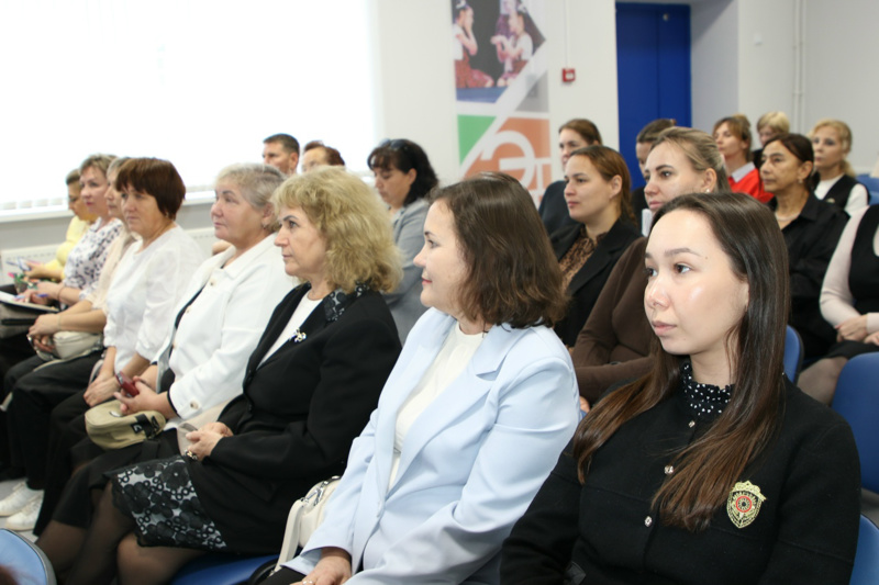 Плодотворный день в Центре «Эткер»