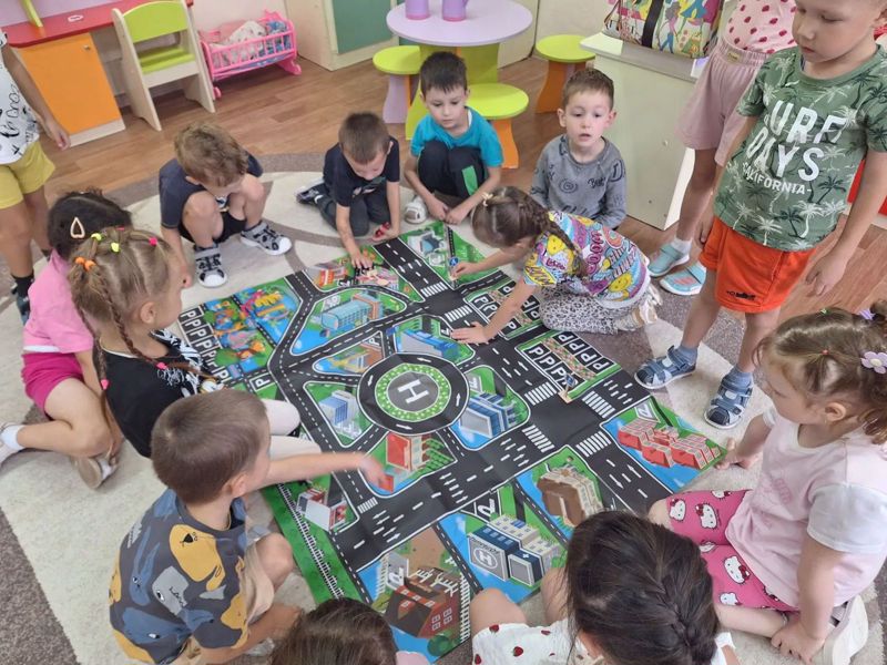 Игровые занятия «Школы светофорных наук»