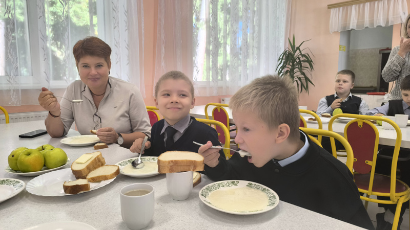 Вкусно, полезно и душевно: Родительский контроль + Завтрак с директором