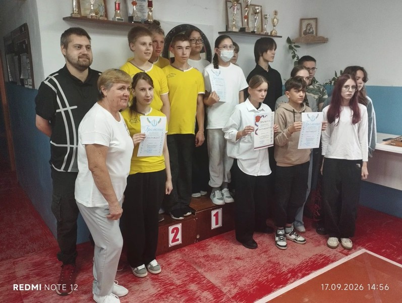 Команда Шумерлинской школы‑интерната заняла почётное второе место в 1 этапе Школьной лиги!