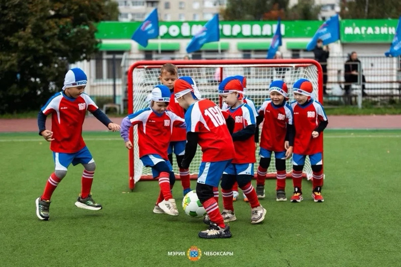 Первые голы и большие победы будущих чемпионов