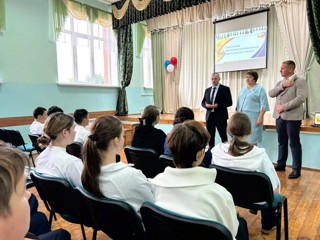 «Голос народа: как устроена законодательная власть в России»