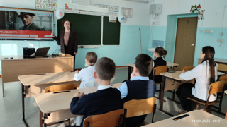 В МБОУ "Юськасинская СОШ" прошли «Разговоры о важном», посвященные Рихарду Зорге