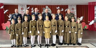 На базе городского Дворца детского и юношеского творчества проведён городской смотр-конкурс "Юный патриот" для обучающихся 3-5 классов