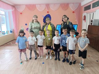 «Как хорошо уметь читать!»
