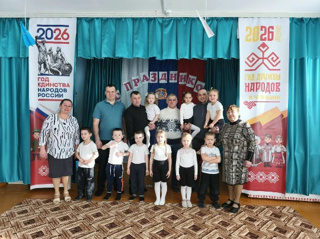 Утренник в группе "Дельфинята" посвященный 23 февраля
