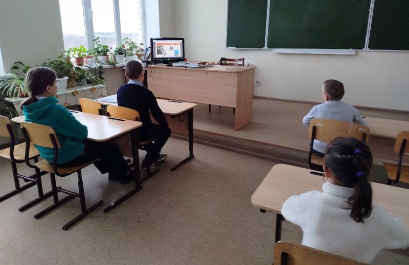 Герой из соседнего двора .