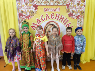МАСЛЕНИЦА ИДЕТ, ЗА СОБОЙ ВЕСНУ ВЕДЕТ!