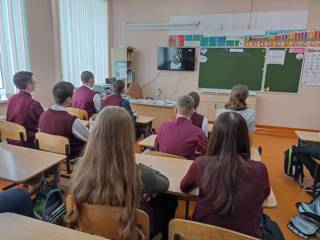 Посмотрели документальный фильм журналиста Андрея Медведева "Предательство"
