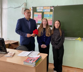Спасибо нашим защитникам!