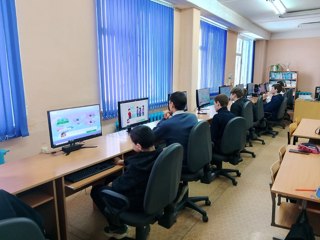 «Урок Цифры» на тему «Анализ данных: как алгоритмы помогают находить нужное каждому»