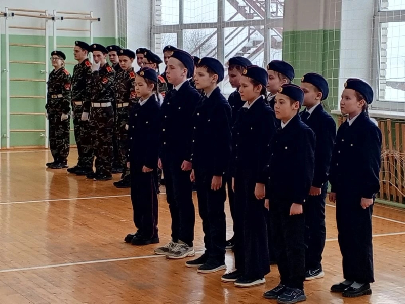 Участие в конкурсе "Статен и строен - уважения достоин"