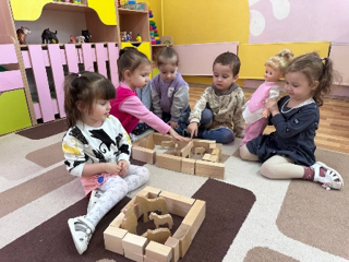 Дорожки из плашек, забор из бабашек!