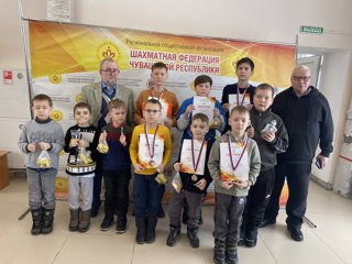 Команда Янтиковского МО на Первенстве Чувашской Республики по русским шашкам (быстрая программа)