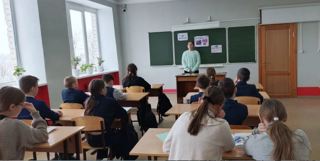 В МБОУ «Советская СОШ»  прошел школьный этап Всероссийского конкурса чтецов «Живая классика- 2026»